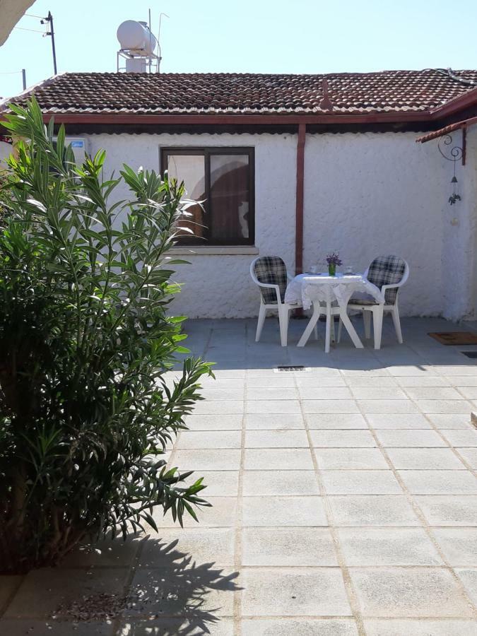 Arodafni House. Unique Views And Amazing Sunsets. Kouklia Esterno foto